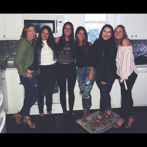 Meet your Posher, Lauren